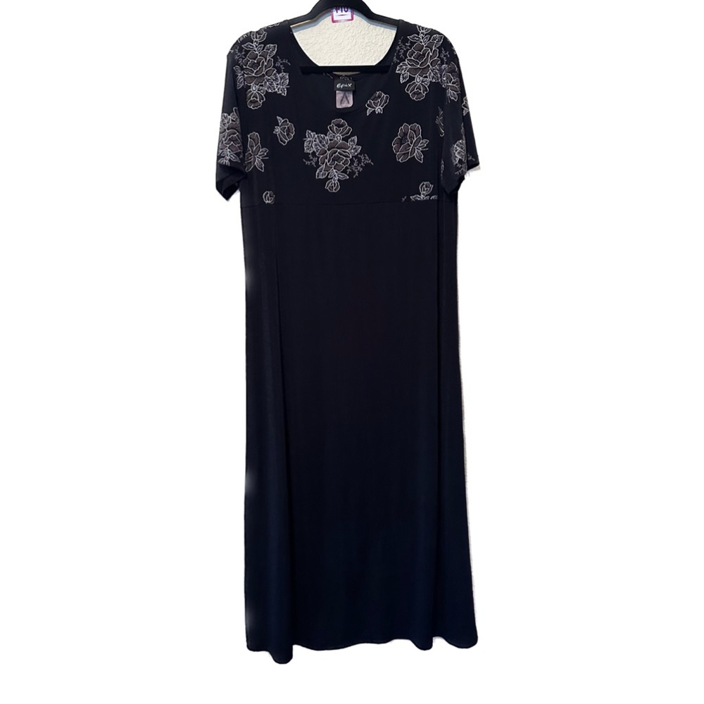 Vintage 90’s black maxi rose print